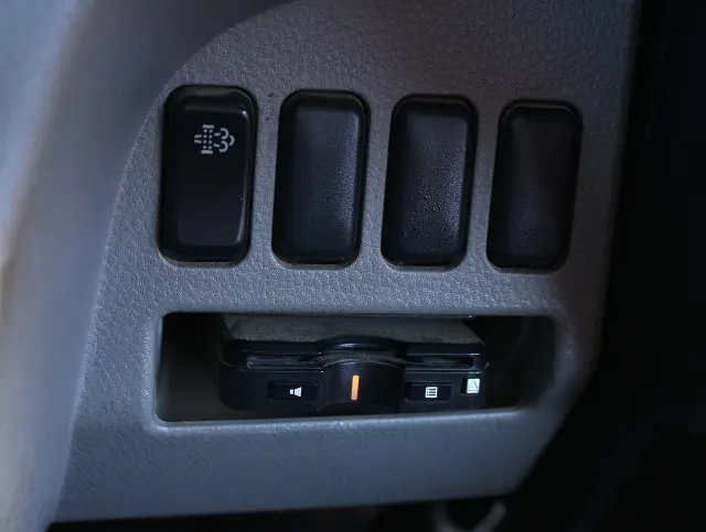 三菱 キャンター TPG-FBA30(2WD)の写真36