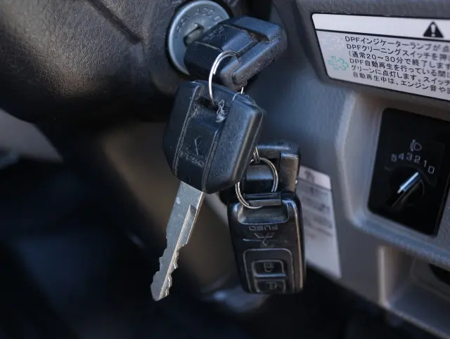 三菱 キャンター TPG-FBA30(2WD)の写真38