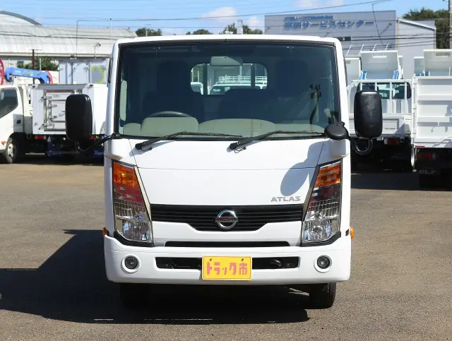 日産 ニッサン SDG-SZ5F24(4WD)の写真2