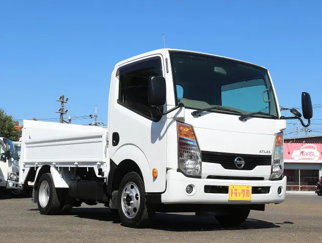 日産 ニッサン SDG-SZ5F24(4WD)の写真3
