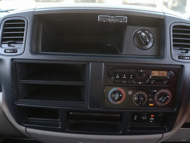 日産 アトラス TKG-SZ5F24(4WD)の写真29