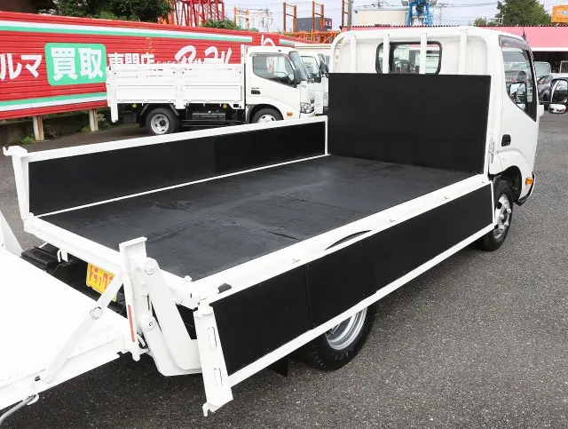 日野 デュトロ TPG-XZC605M(2WD)の写真9