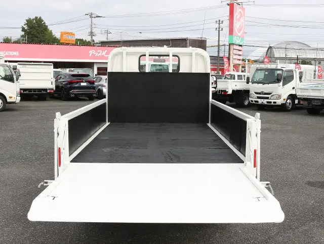 日野 デュトロ TPG-XZC605M(2WD)の写真10