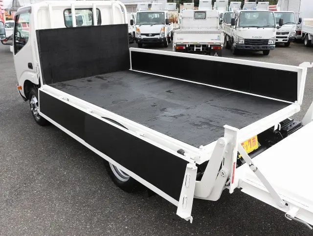 日野 デュトロ TPG-XZC605M(2WD)の写真11