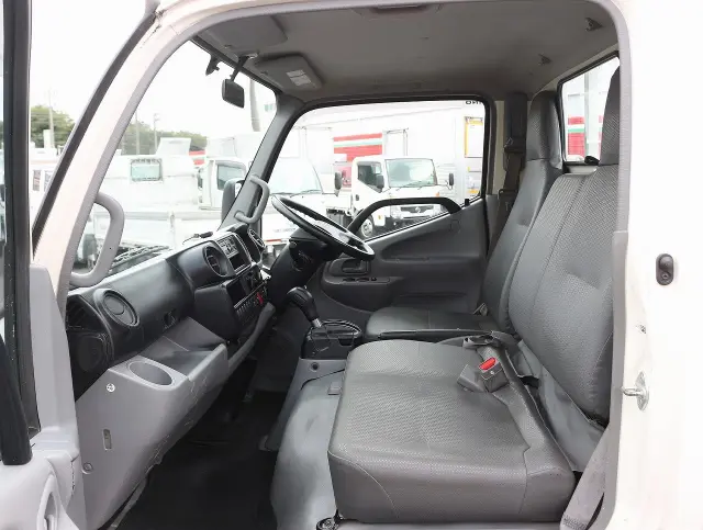 日野 デュトロ TPG-XZC605M(2WD)の写真36