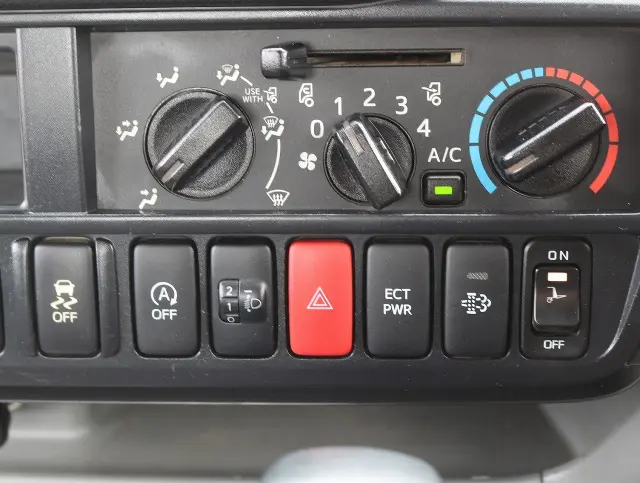 日野 デュトロ TPG-XZC605M(2WD)の写真42