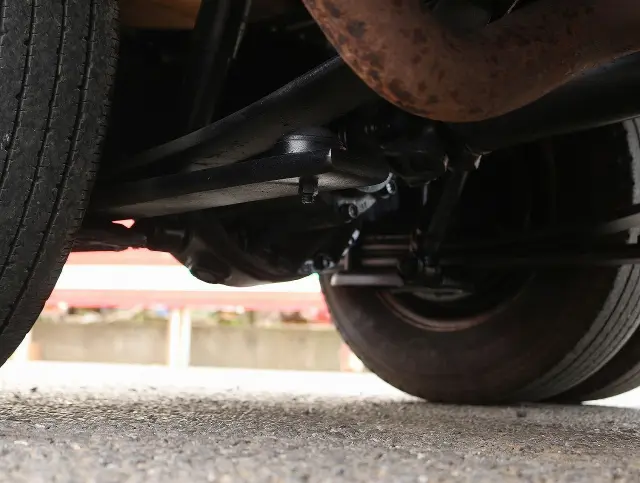 いすゞ エルフ SKG-NJR85A(2WD)の写真32