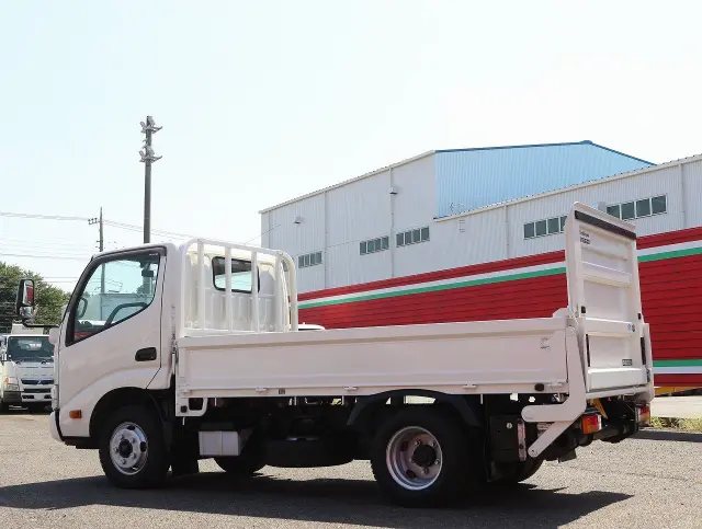 日野 デュトロ TPG-XZC605M(2WD)の写真7