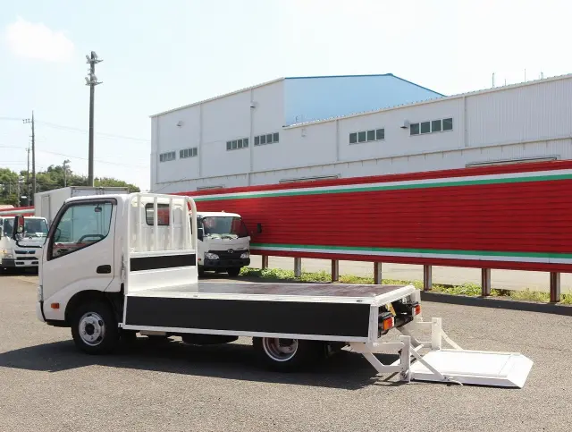 日野 デュトロ TPG-XZC605M(2WD)の写真25