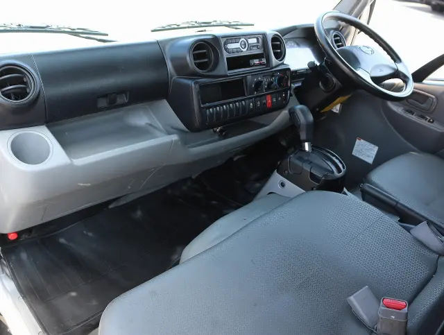 日野 デュトロ TPG-XZC605M(2WD)の写真46