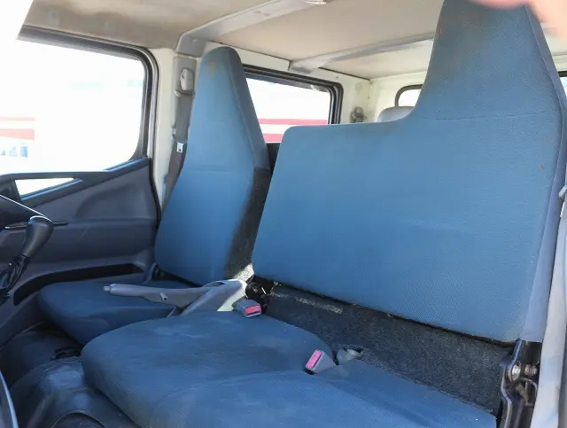 三菱 キャンター TKG-FBA20(2WD)の写真39