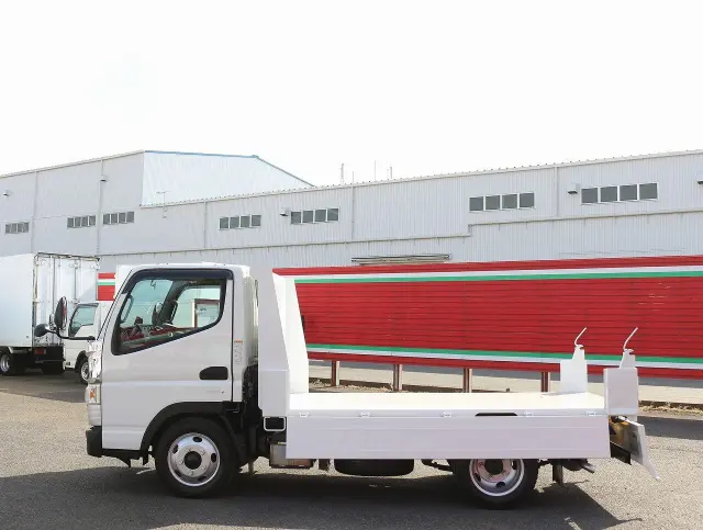 三菱 キャンター 2PG-FBA30(2WD)の写真14