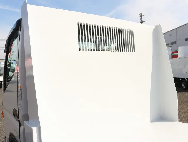 三菱 キャンター 2PG-FBA30(2WD)の写真15