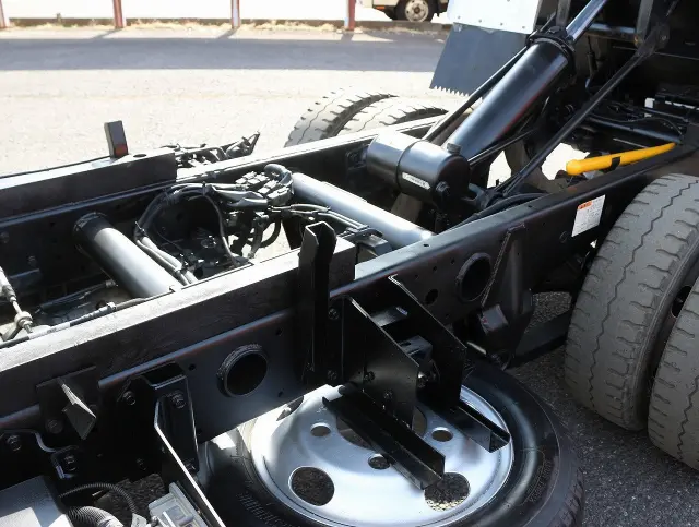 三菱 キャンター 2PG-FBA30(2WD)の写真25