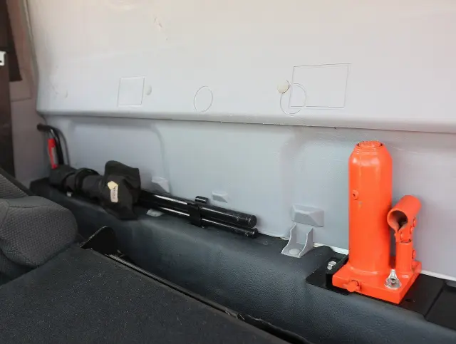 三菱 キャンター 2PG-FBA30(2WD)の写真49