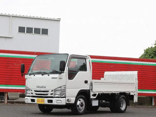 いすゞ エルフ TRG-NJR85A(2WD)の写真1