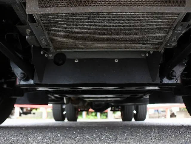 いすゞ エルフ TRG-NJR85A(2WD)の写真25
