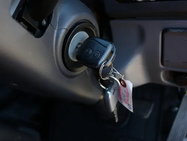 いすゞ エルフ 2RG-NJR88AD(2WD)の写真41