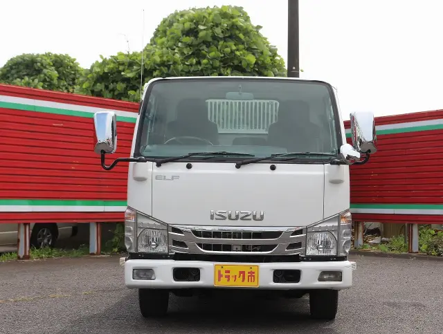 いすゞ エルフ TKG-NJR85AD(2WD)の写真3