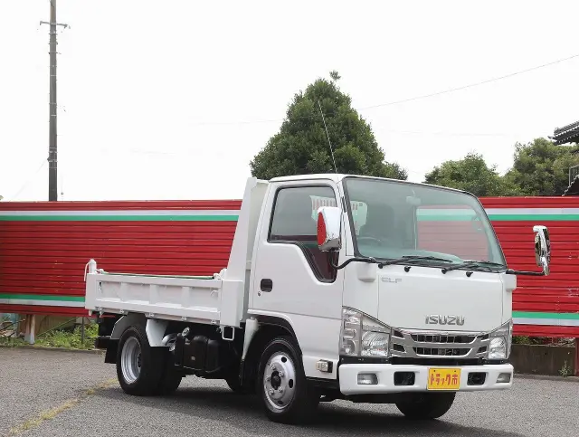いすゞ エルフ TKG-NJR85AD(2WD)の写真4