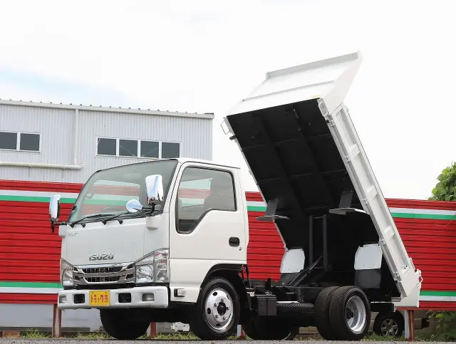 いすゞ エルフ TKG-NJR85AD(2WD)の写真20