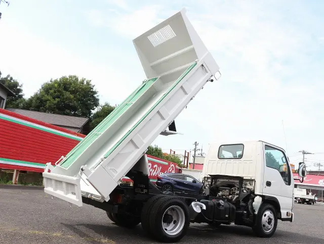 いすゞ エルフ TKG-NJR85AD(2WD)の写真23