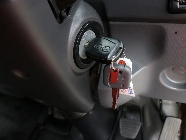 いすゞ エルフ TPG-NPR85AR(2WD)の写真43