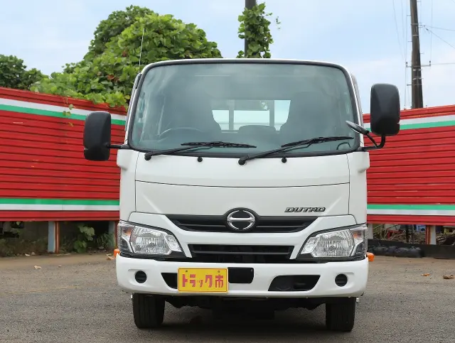 日野 デュトロ TPG-XZU605M(2WD)の写真2
