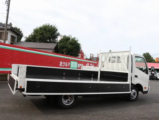 トヨタ ダイナ TKG-XZU775(4WD)の写真11