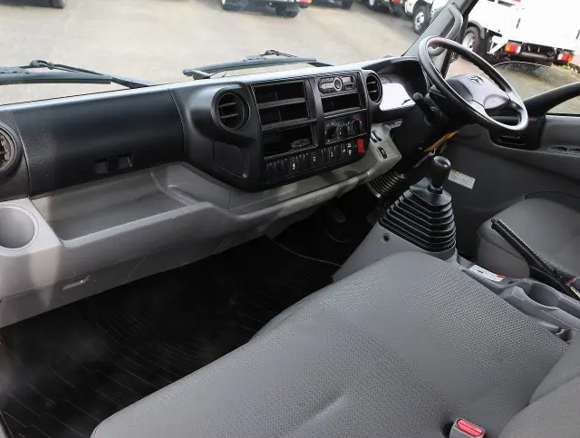 トヨタ ダイナ TKG-XZU775(4WD)の写真39