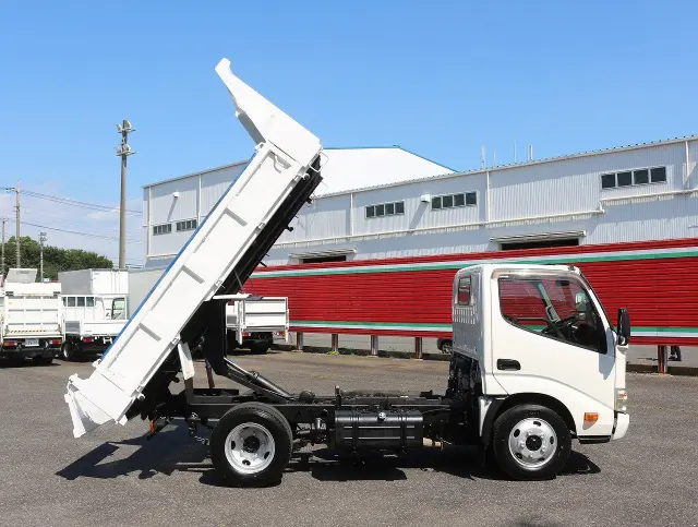 日野 デュトロ TKG-XZU620Tの写真4