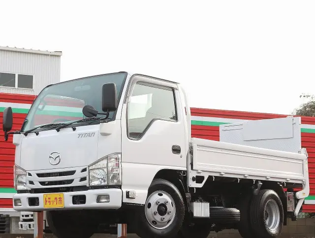 マツダ タイタン TRG-LKR85A(2WD)の写真1