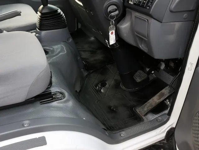 マツダ タイタン TRG-LKR85A(2WD)の写真32