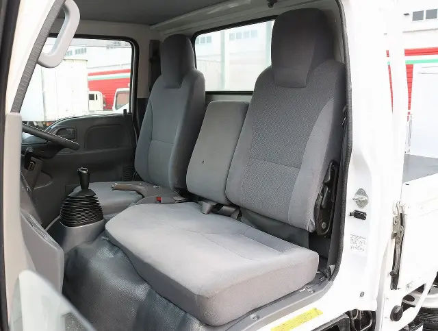 マツダ タイタン TRG-LKR85A(2WD)の写真38