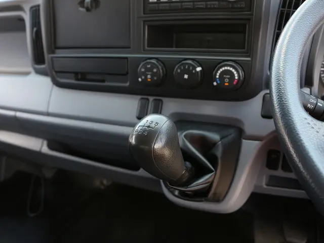 三菱 キャンター TKG-FEB50(2WD)の写真38