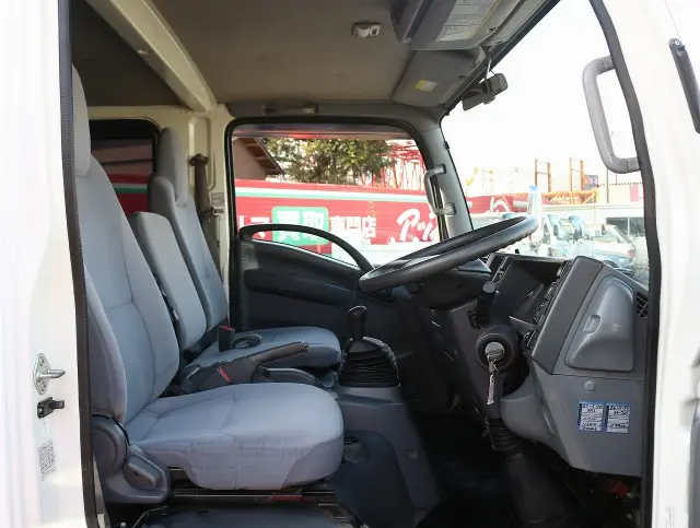 マツダ タイタン TKG-LPR85AR(2WD)の写真30