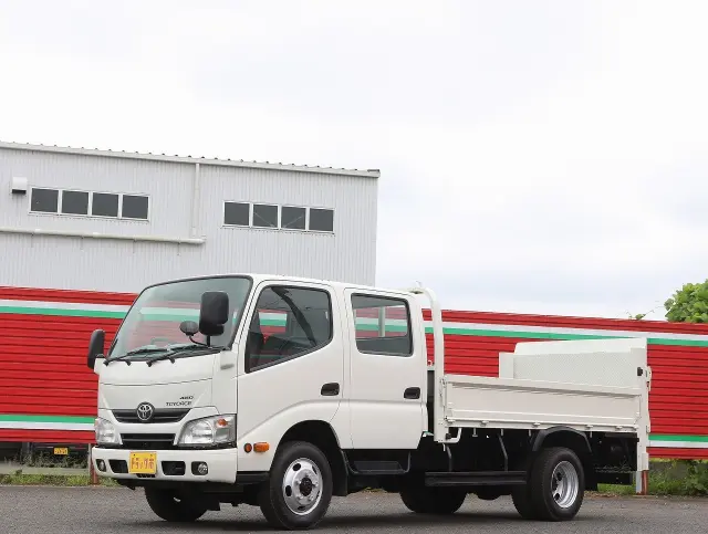 トヨタ トヨエース TKG-XZU695(4WD)の写真1