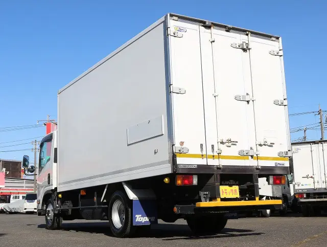 いすゞ エルフ 2SG-NPR88AN(2WD)の写真7