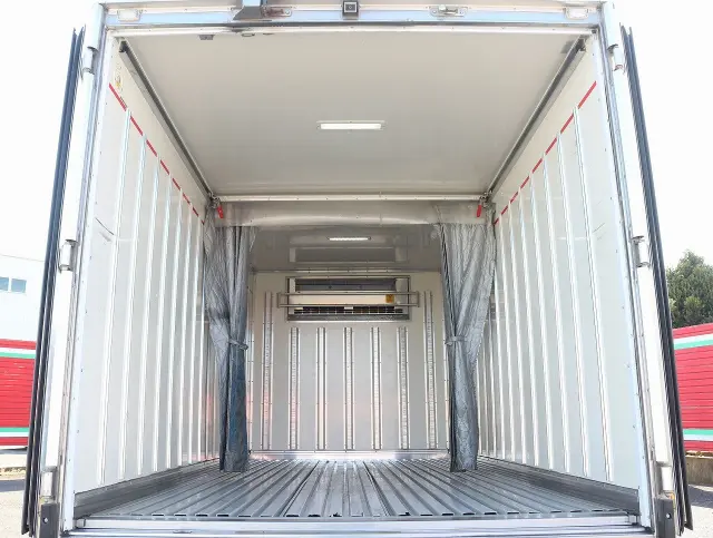 いすゞ エルフ 2SG-NPR88AN(2WD)の写真12