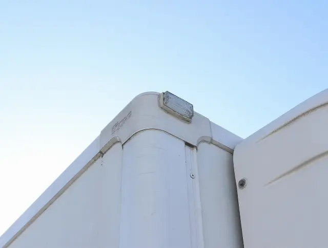 いすゞ エルフ 2SG-NPR88AN(2WD)の写真19