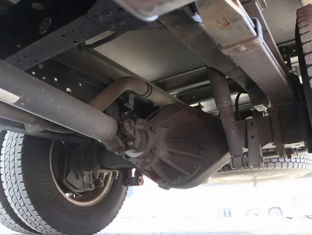 いすゞ エルフ 2SG-NPR88AN(2WD)の写真28