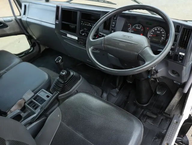 いすゞ フォワード PKG-FRR90S2(2WD)の写真34