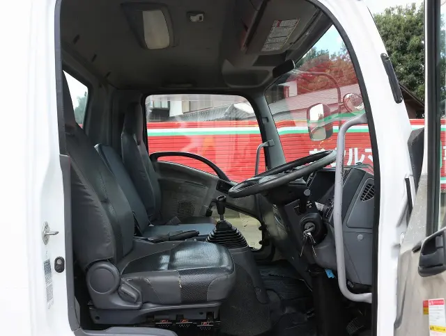 いすゞ フォワード PKG-FRR90S2(2WD)の写真35