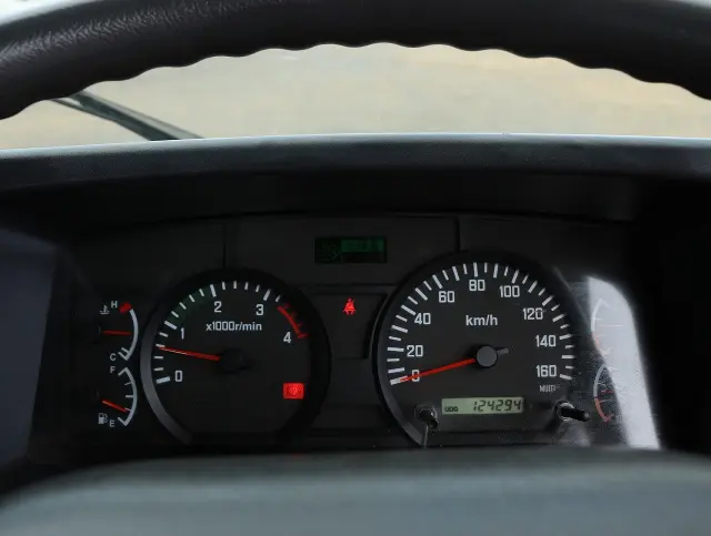 いすゞ フォワード PKG-FRR90S2(2WD)の写真38