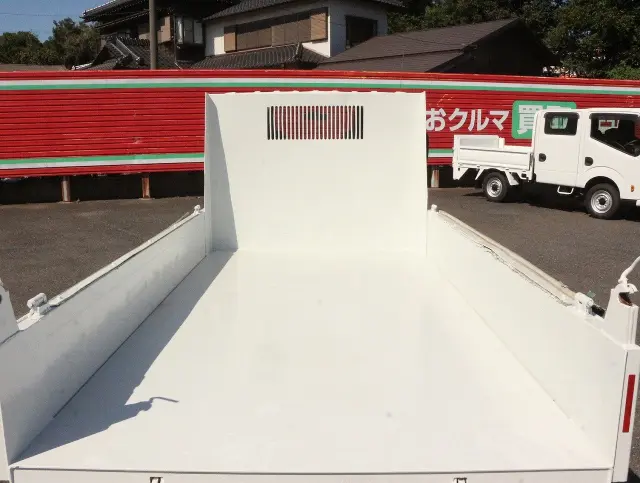 いすゞ エルフ TPG-NJR85AD(2WD)の写真12