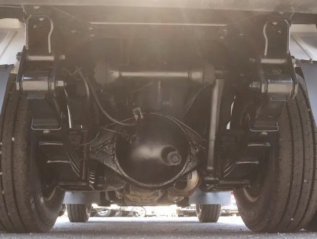 いすゞ エルフ TPG-NJR85AD(2WD)の写真29