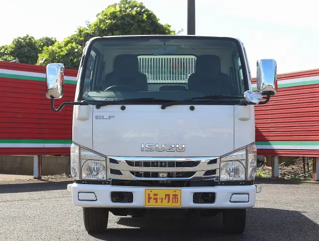 いすゞ エルフ TPG-NKR85AD(2WD)の写真3