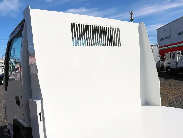 いすゞ エルフ TPG-NKR85AD(2WD)の写真13