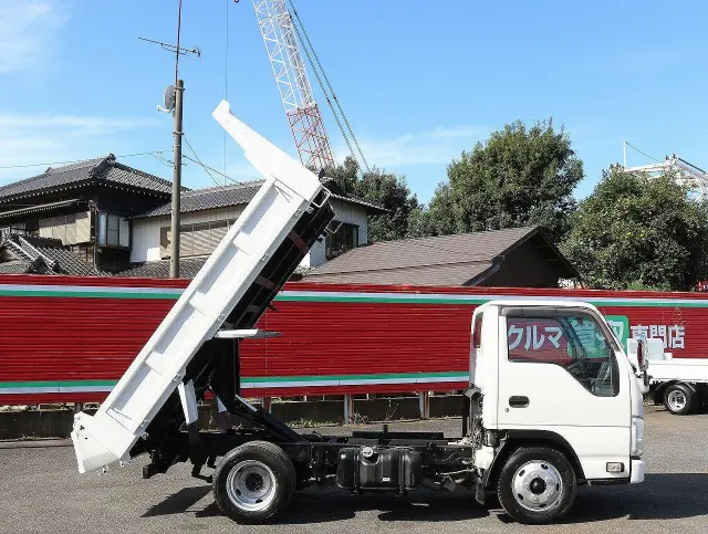 いすゞ エルフ TPG-NKR85AD(2WD)の写真21