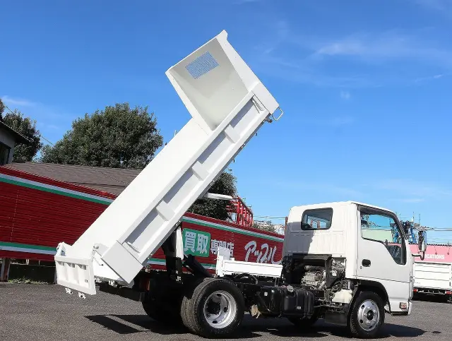 いすゞ エルフ TPG-NKR85AD(2WD)の写真22